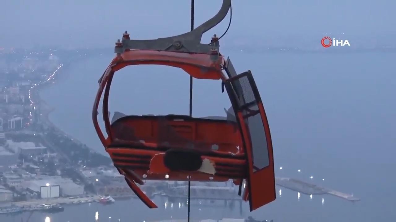 More Than 40 People Still Stranded The Day After A Deadly Cable Car more-than-40-people-still-stranded-the-day-after-a-deadly-cable-car